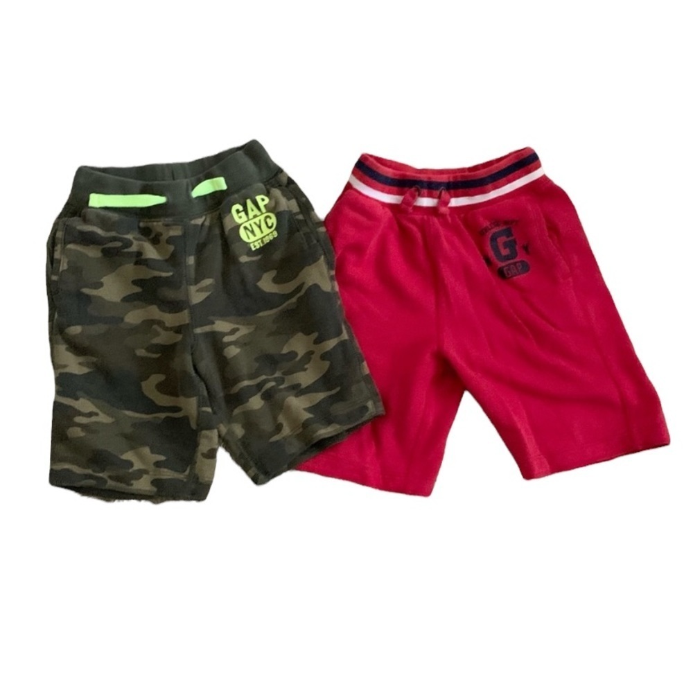 GAP Kids | Short Duo Set Camouflaged and Red Size Small Elastic Waist